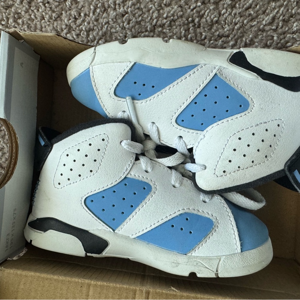Kids Air Jordan 6 Retro Blue and White